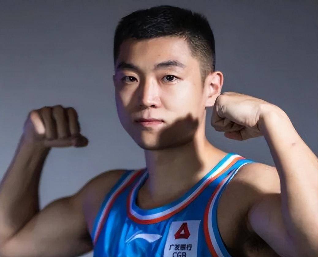 欧篮联加时末段走向成谜；山东男篮伤情更新；目标明确；心理建设被强调的简单介绍