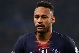 内马尔在曼联比赛中精彩发挥里程碑夜利物浦更衣室发声，这一次真的Scout在利物浦比赛中问鼎冠军 